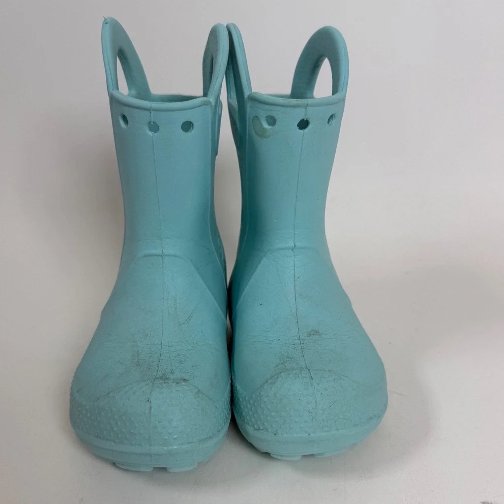 CROCS brand item